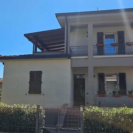 Ferienwohnung Pane E Cioccolata Foligno Exterior foto